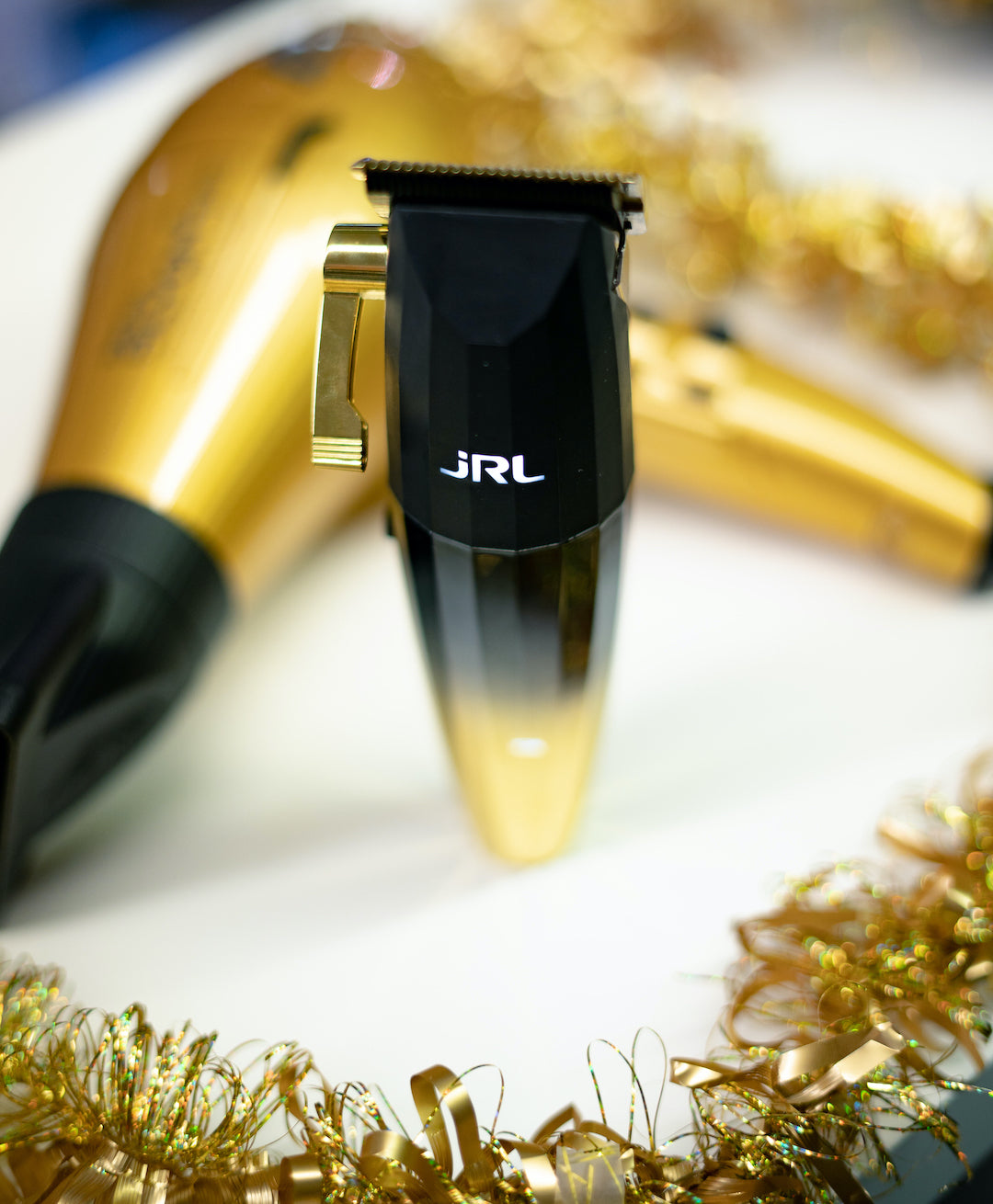 The JRL FF2020C Cordless Clipper is now in stock...and it comes in GOLD!
